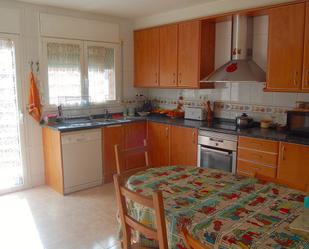 Kitchen of Single-family semi-detached for sale in Salt  with Air Conditioner and Terrace