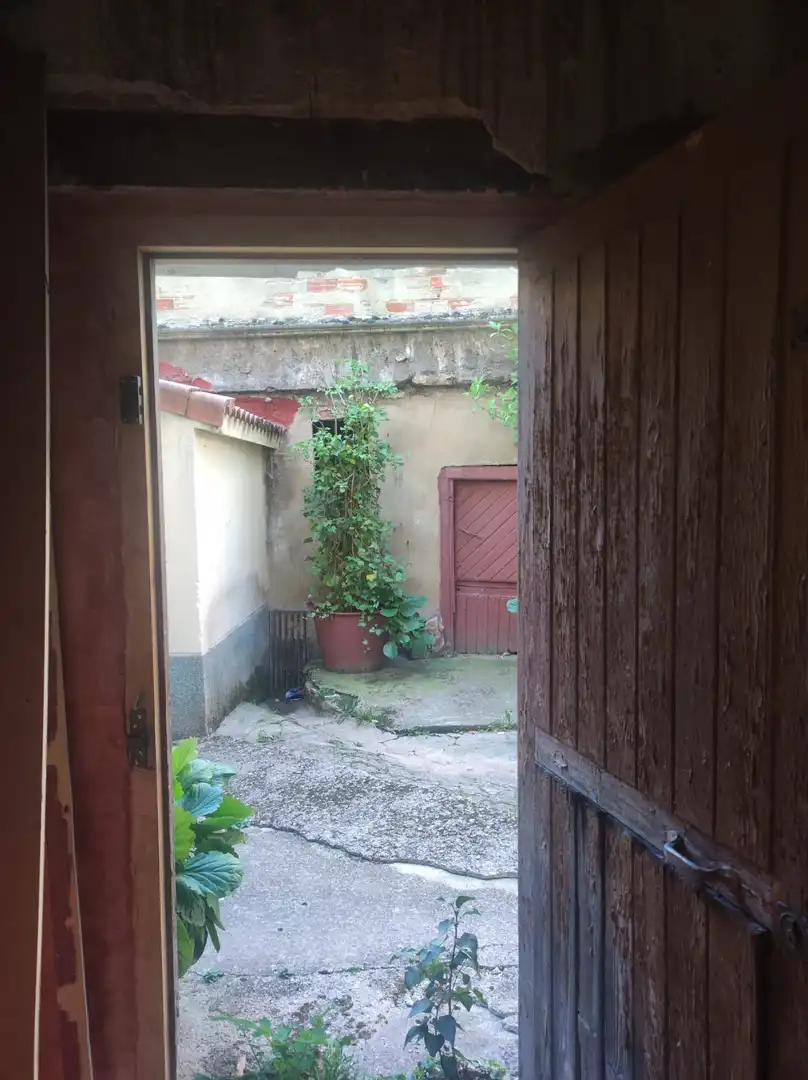 Einfamilien-Reihenhaus zum Verkauf in Barruelo de Santullán mit Ofen, Waschmaschine und Fernseher