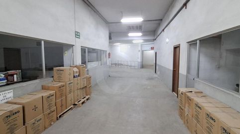 Foto 2 von Fabrikhallen zum Verkauf in Félix del Río, Barrio de Benicalap, Valencia Capital