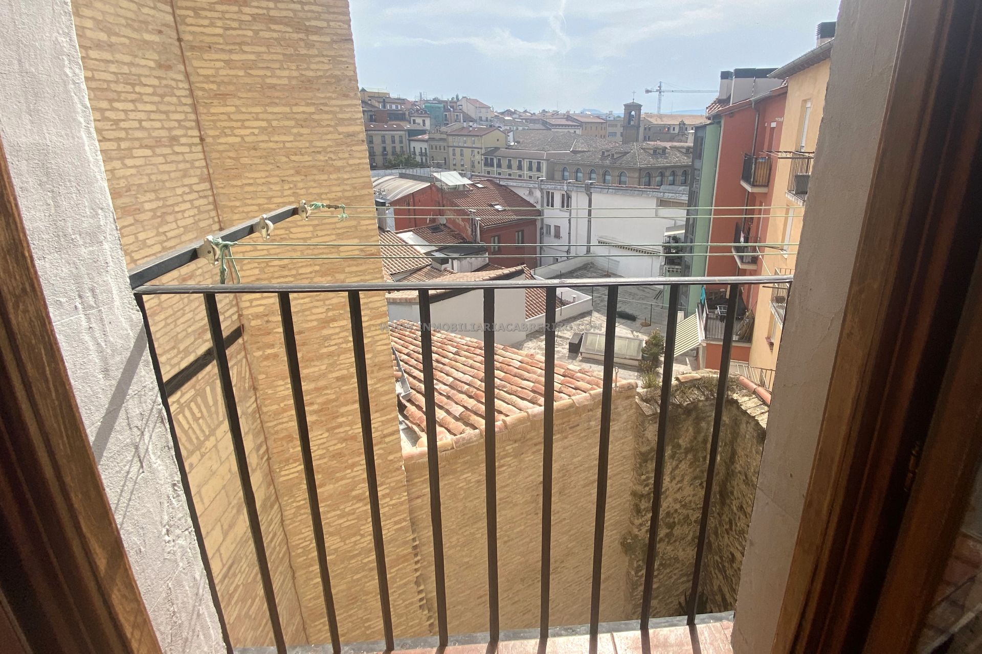 Terrassa de Pis en venda en  Pamplona / Iruña amb Calefacció, Forn i Rentadora