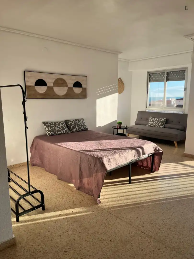 Habitación en El Cabanyal - El Canyamelar