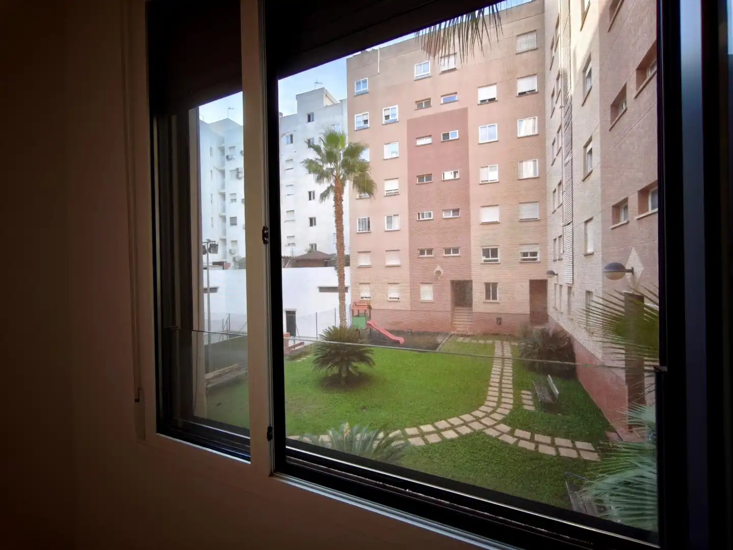 Habitación de Piso de alquiler en Valencia con Aire acondicionado, Calefacción y Parquet