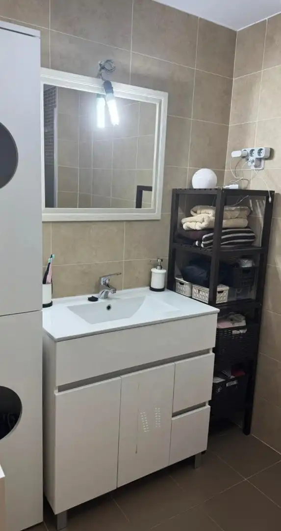 Bathroom of Flat for sale in Tres Cantos  with Heating, Parquet flooring and Terrace