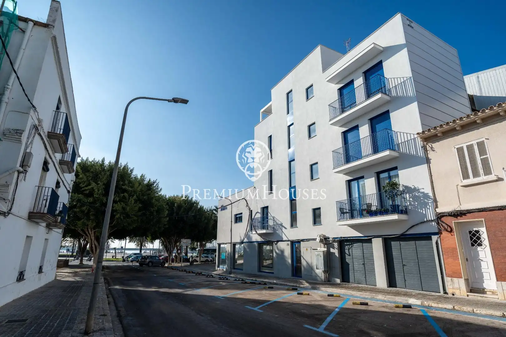 Vista exterior de Pis en venda en Vilanova i la Geltrú amb Calefacció, Terrassa i Balcó