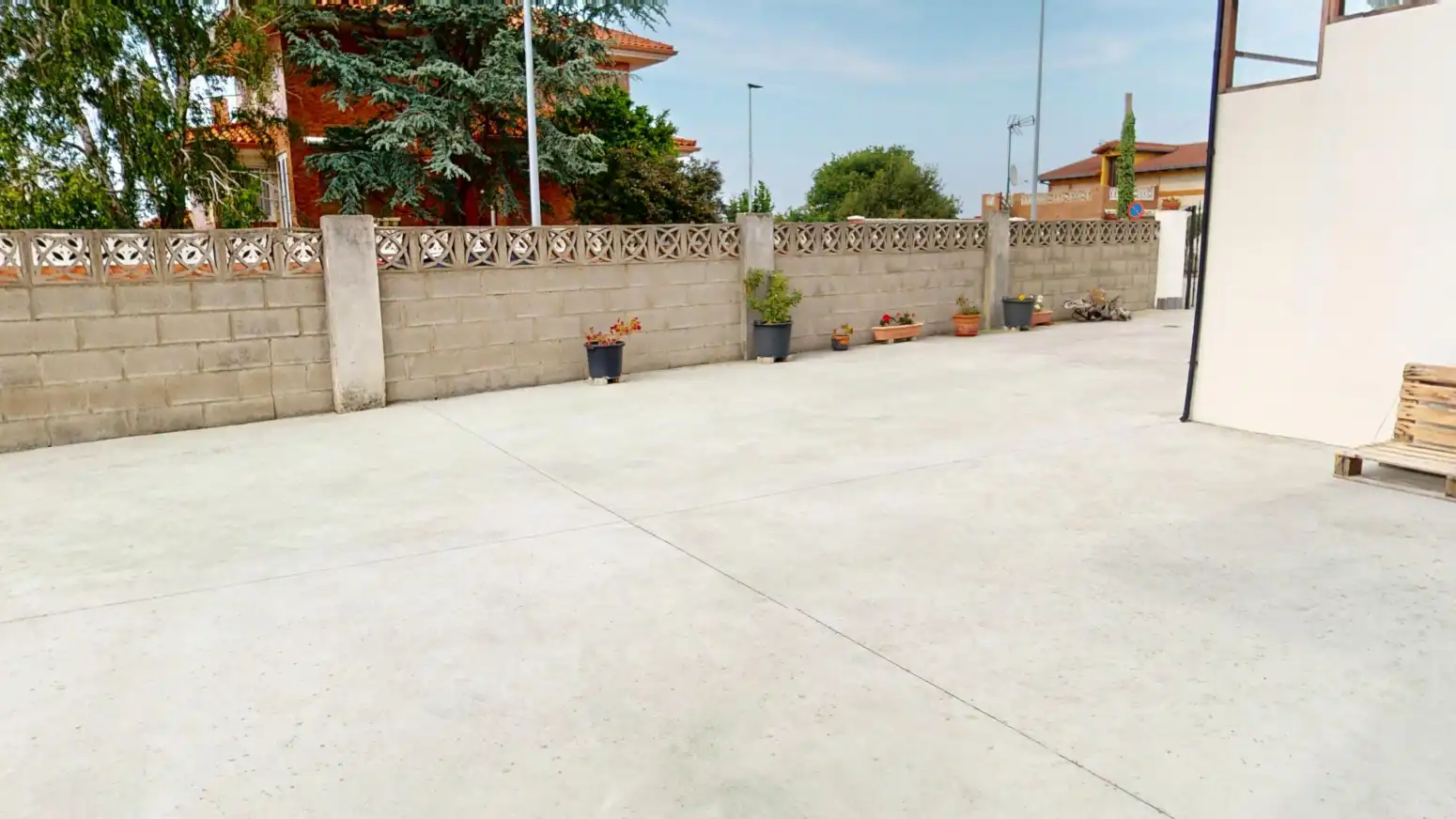 Vista exterior de Casa o chalet en venta en Santander con Calefacción, Jardín privado y Parquet