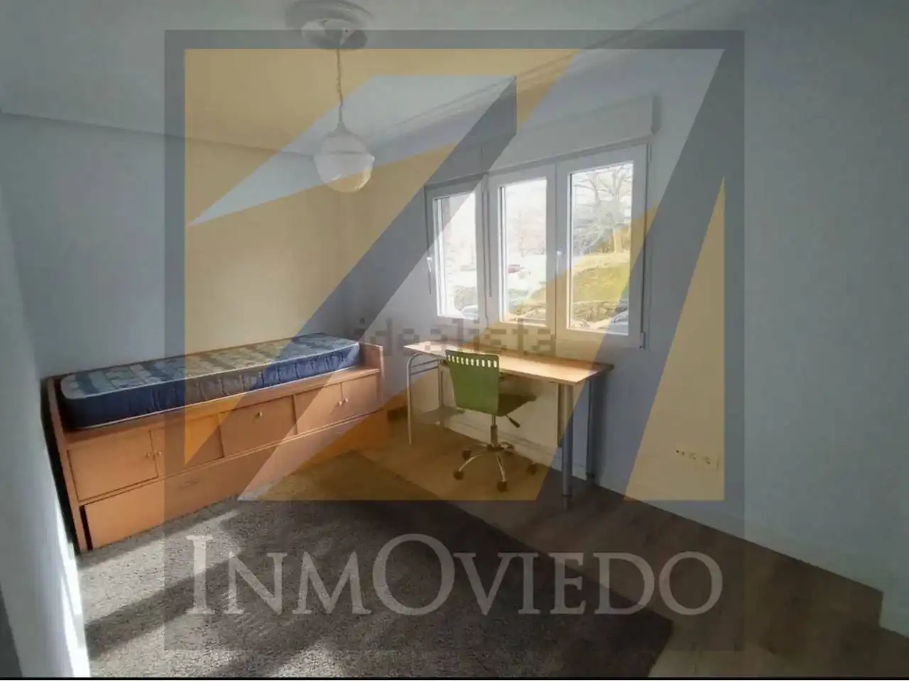 Bedroom of Flat for rent in Oviedo   with Heating and Parquet flooring