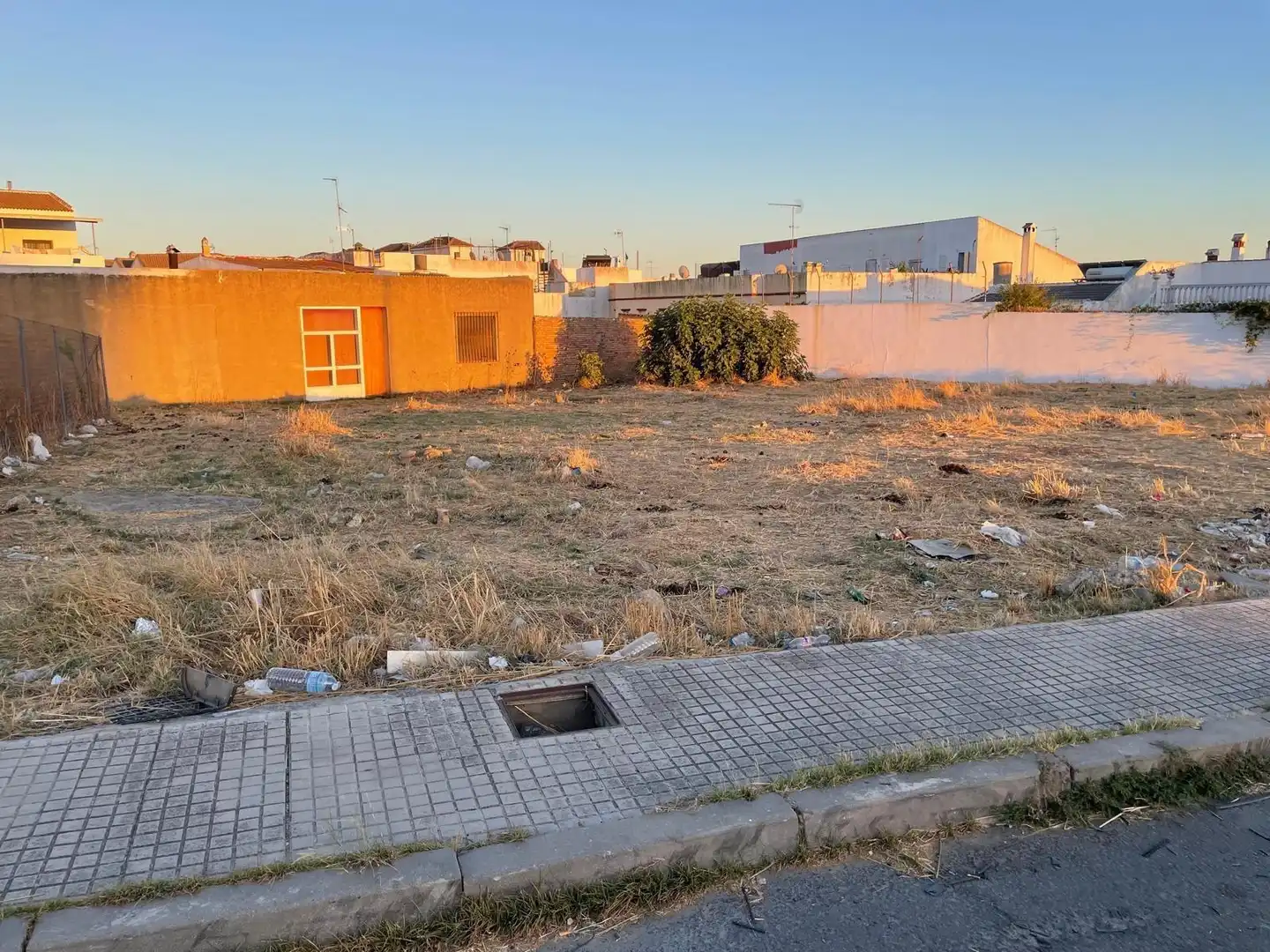 Terreno residenziale in vendita a Bollullos Par del Condado