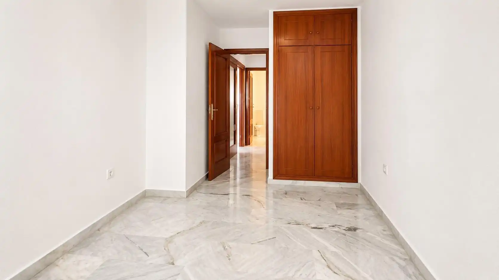 Wohnung zum Verkauf in Marbella mit Terrasse und Gemeinschaftspool