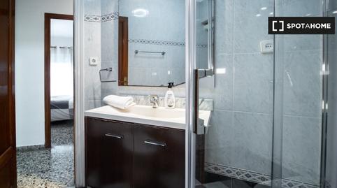 Foto 5 de Apartament per a compartir a La Roqueta, Valencia