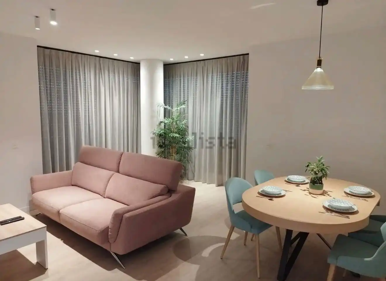 Apartament amb piscina de lloguer a Nueva Andalucía