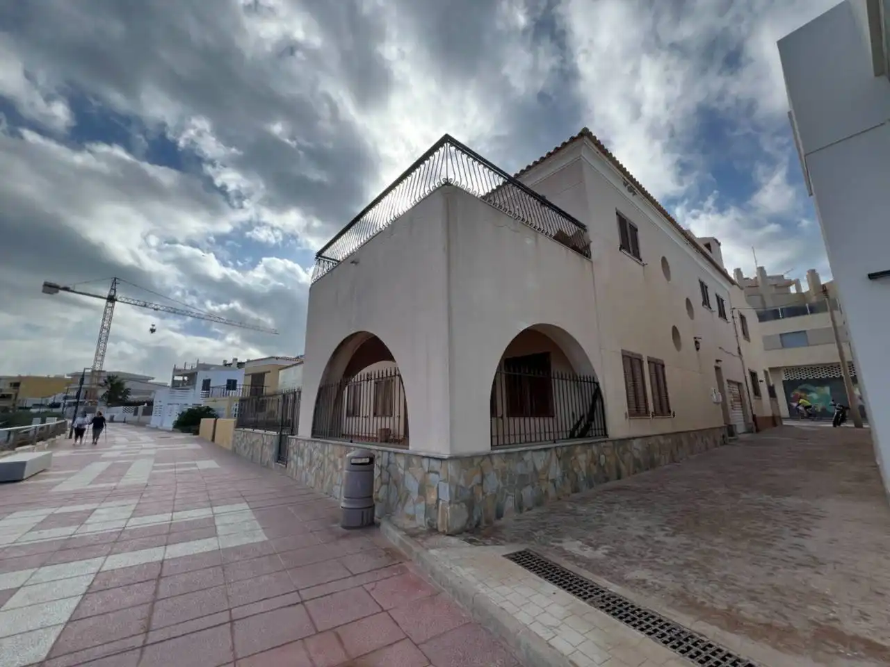 Vista exterior de Casa o chalet en venta en Cartagena con Aire acondicionado, Terraza y Amueblado