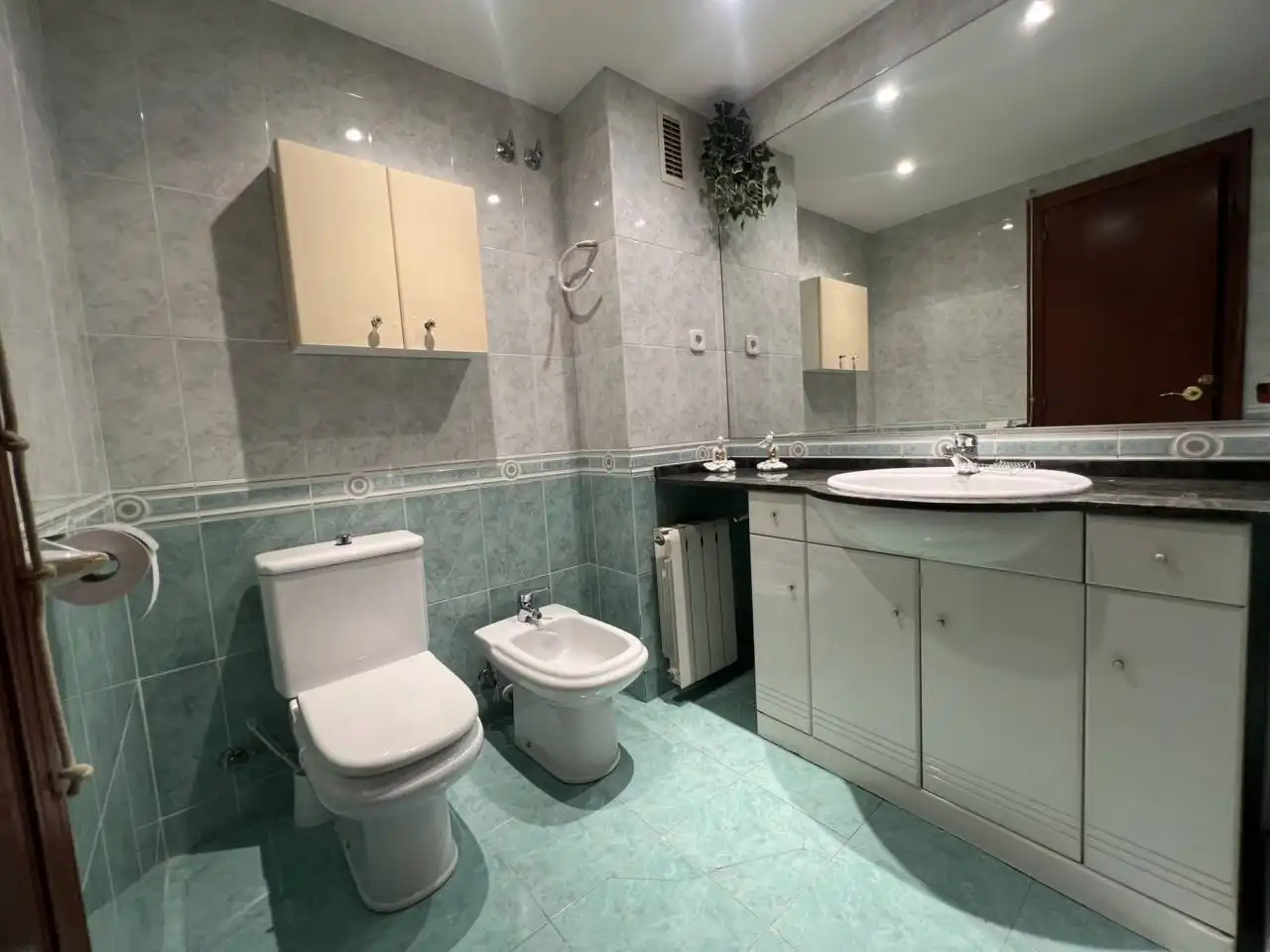 Bathroom of Flat for sale in Granollers  with Heating and Storage room