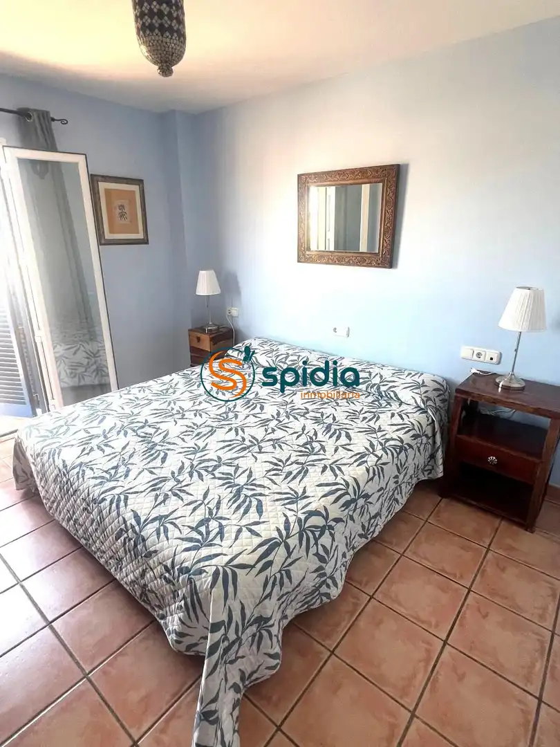 Habitación de Edificio en venta en Águilas