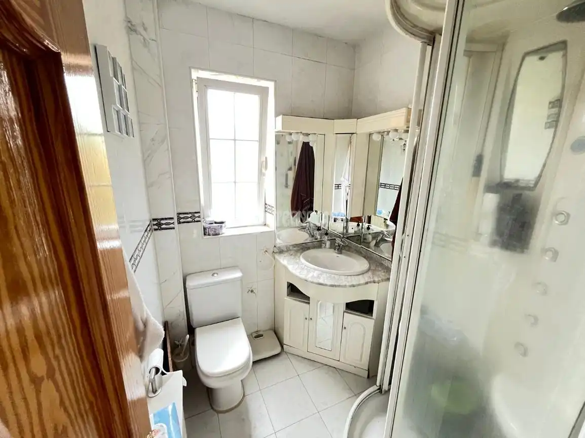 Baño de Piso en venta en Madrid con Aire acondicionado y Parquet