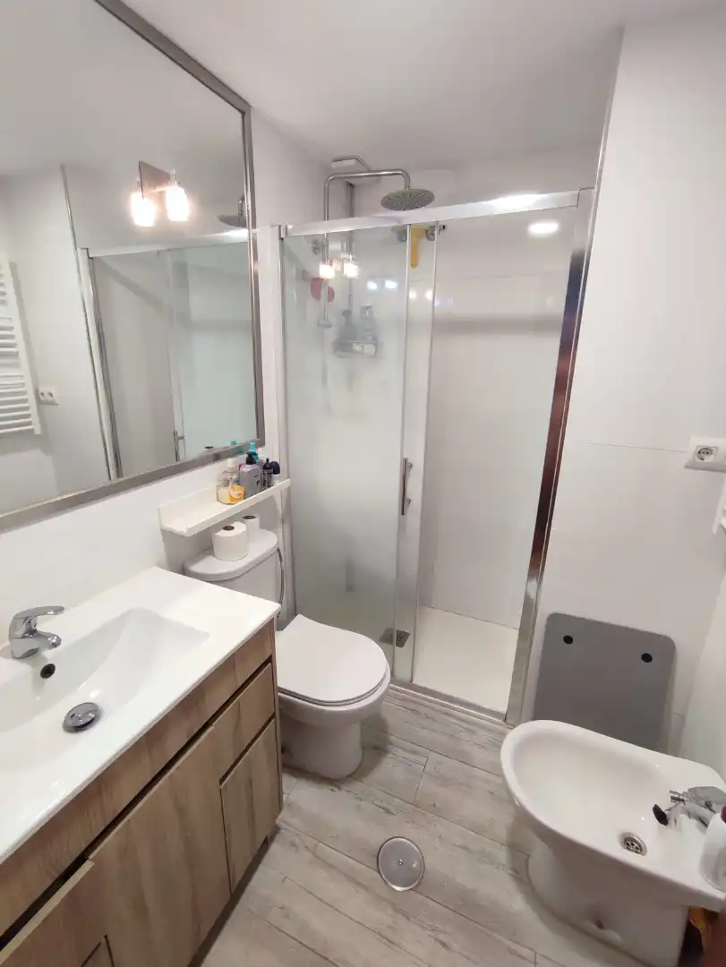 Bathroom of Flat for sale in Tarifa  with Terrace, Furnished and Oven