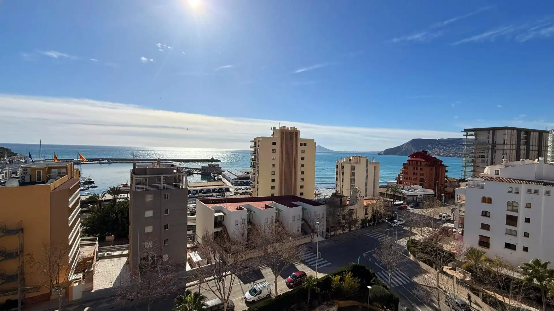 Vista exterior de Apartament en venda en Calpe / Calp amb Aire condicionat, Calefacció i Jardí privat