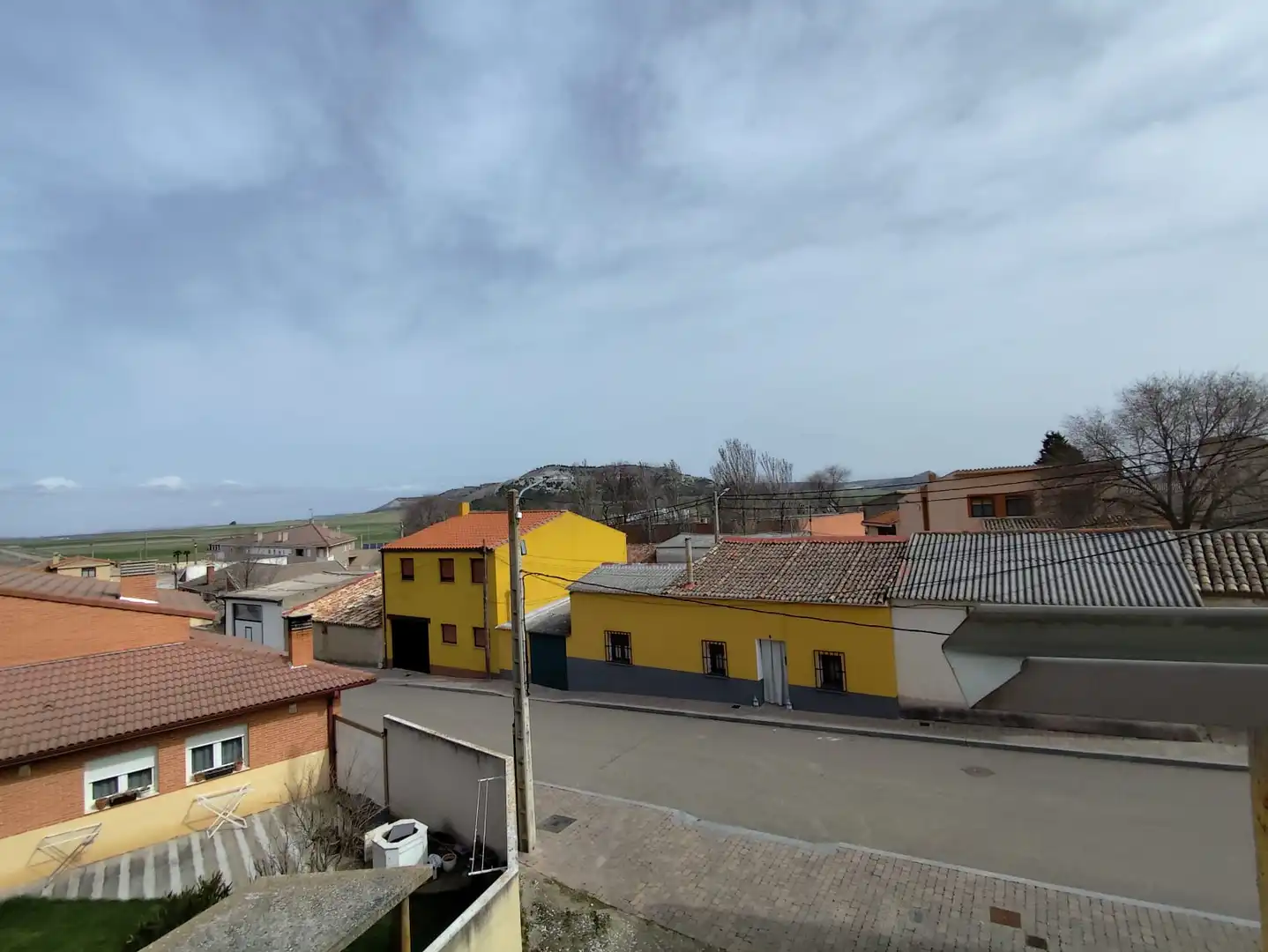 Vista exterior de Pis en venda en Valoria la Buena