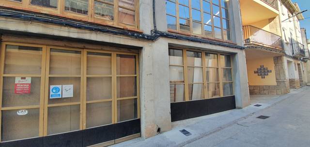 Local comercial en Venta en Miralcamp