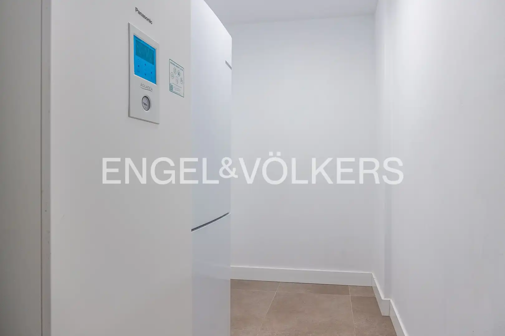 Piso con terraza en venta en Los Remedios, imagen 26
