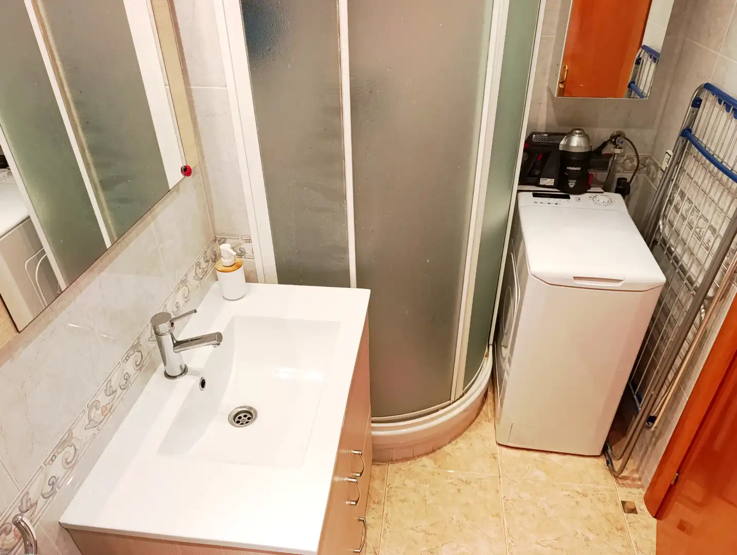 Baño de Piso en venta en Malgrat de Mar con Calefacción, Terraza y Horno