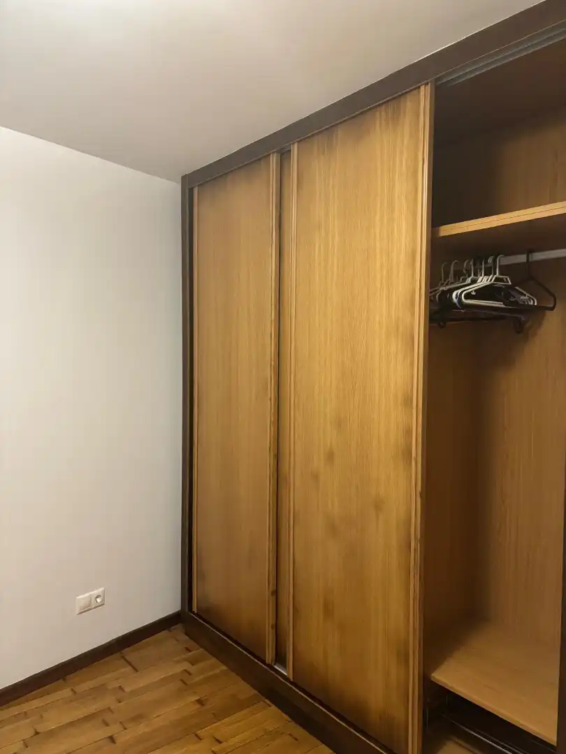 Habitación de Piso en venta en Ponteceso con Calefacción, Parquet y Amueblado