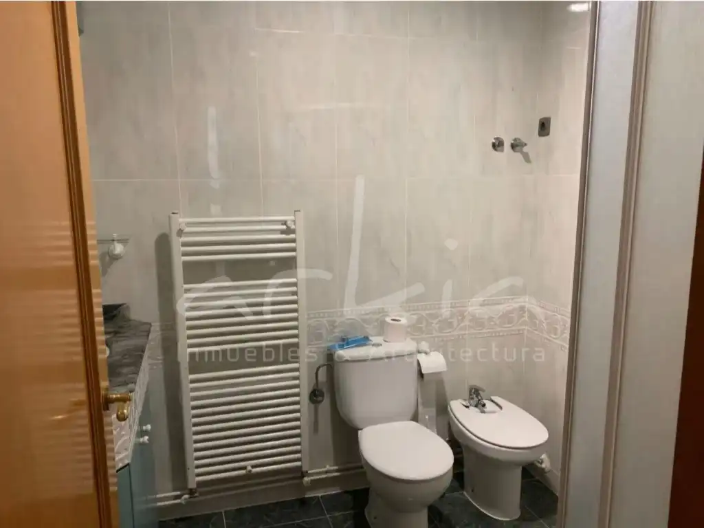 Badezimmer von Erdgeschoss zum Verkauf in Alaquàs
