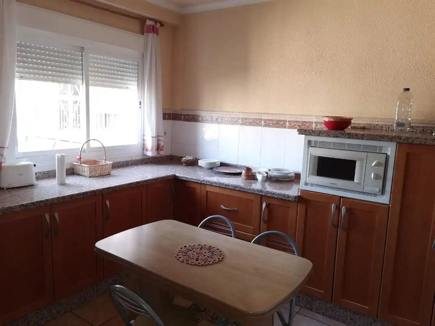 Cocina de Piso en venta en  Granada Capital con Aire acondicionado, Terraza y Balcón
