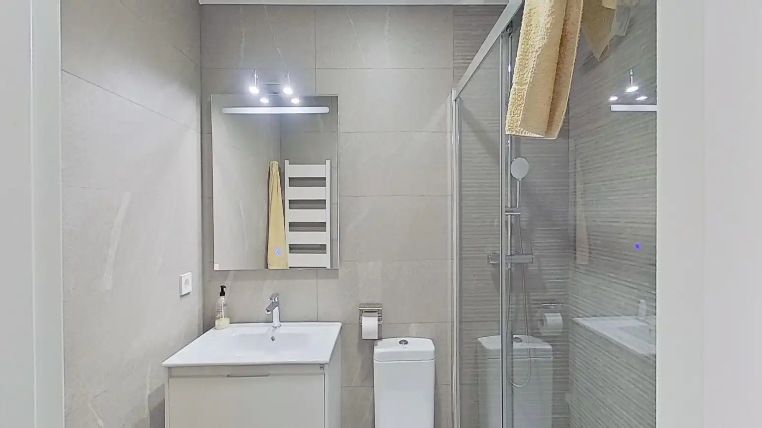 Piso en venta en Santander - Juan de Herrera, Centro - Ayuntamiento