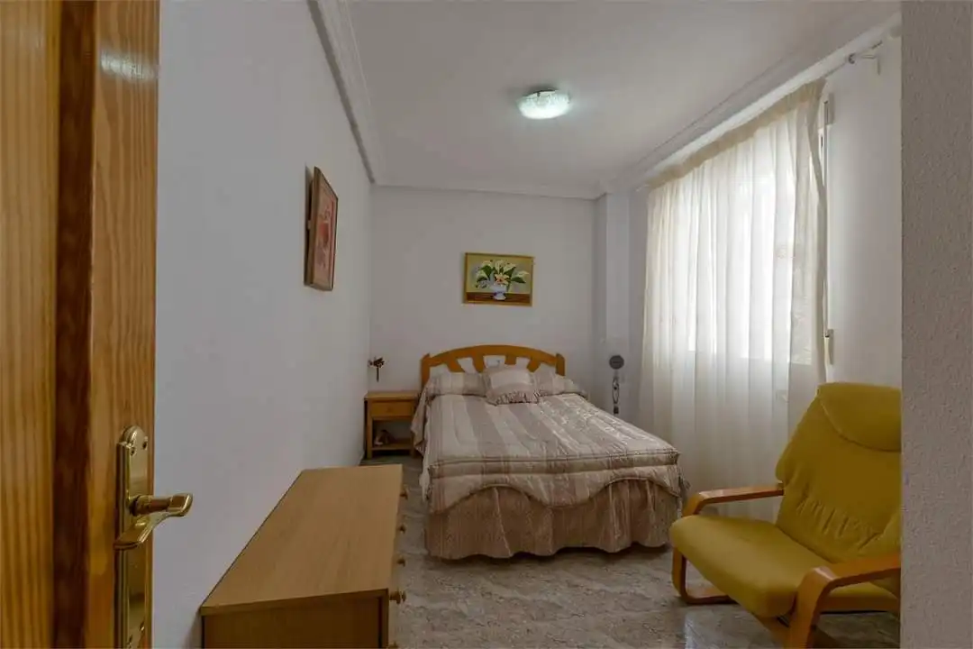 Habitación de Piso en venta en Málaga con Terraza y Trastero