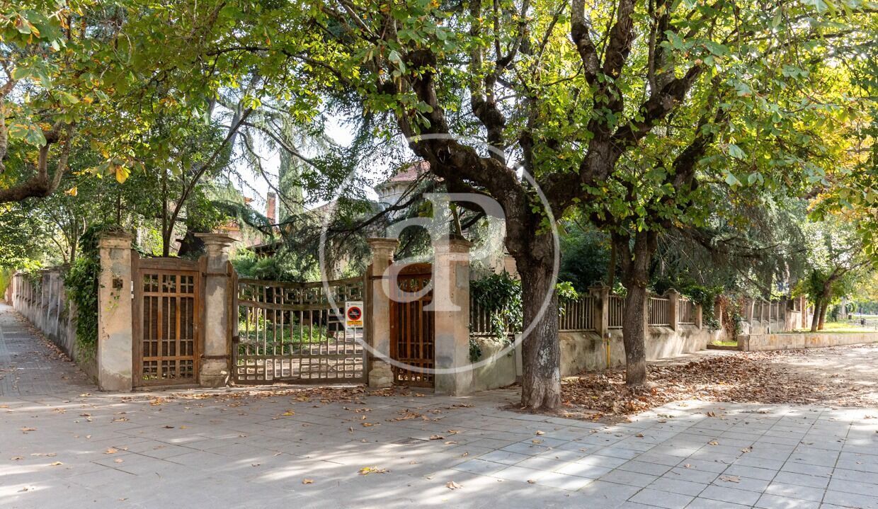 Jardí de Casa o xalet en venda en Sant Cugat del Vallès amb Calefacció, Jardí privat i Terrassa