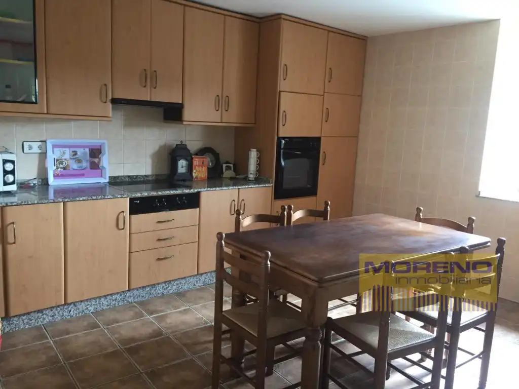 Cocina de Finca rústica en venta en Paradela