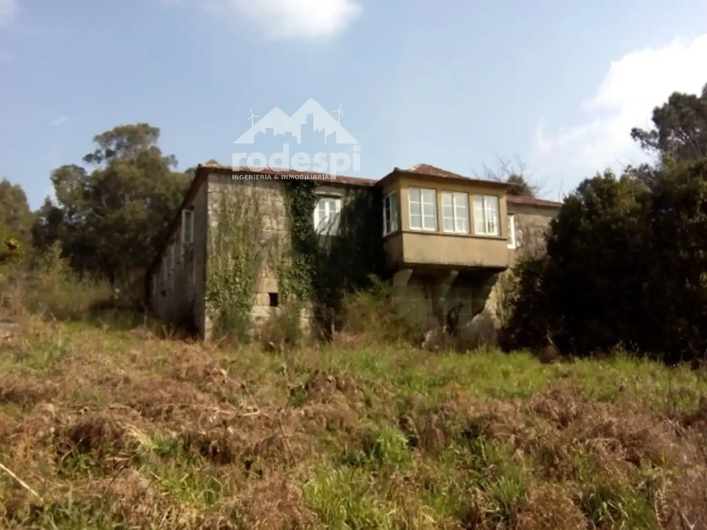 Casa adosada en venta en Arbo