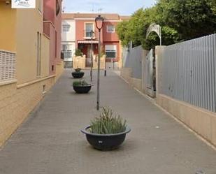 Vista exterior de Pis en venda en Benahadux amb Terrassa i Balcó