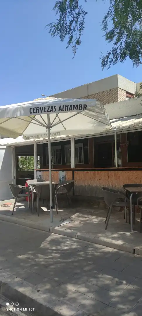 Local en venta en Calle Pintor Astorza y Triay, 20, Juan XXIII