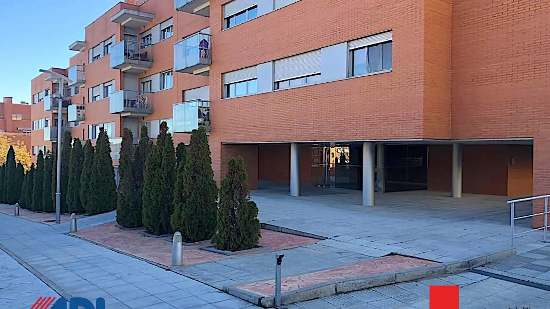Piso en venta en Avenida Juan Pablo II, 2, Miramadrid