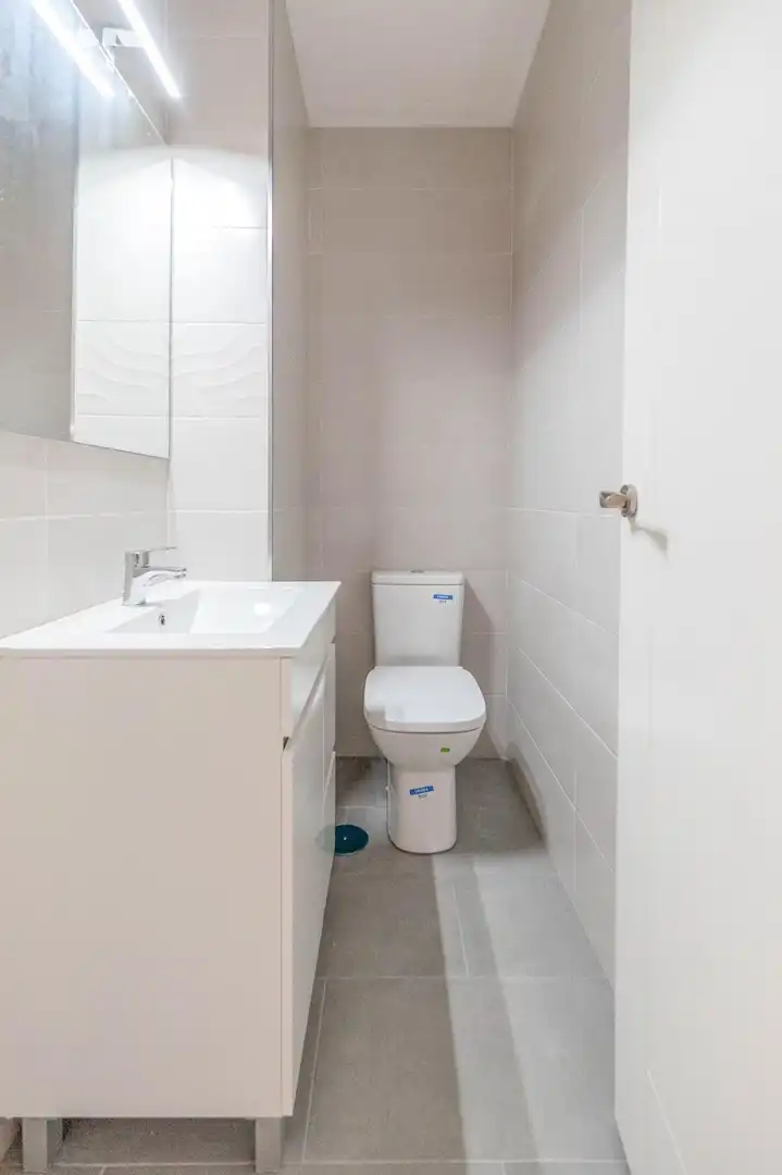 Baño de Piso en venta en Benalmádena con Aire acondicionado, Jardín privado y Terraza