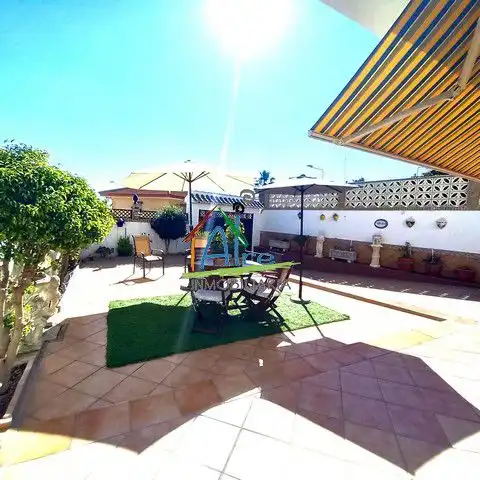 Jardín de Casa o chalet en venta en Almonte con Aire acondicionado, Calefacción y Jardín privado