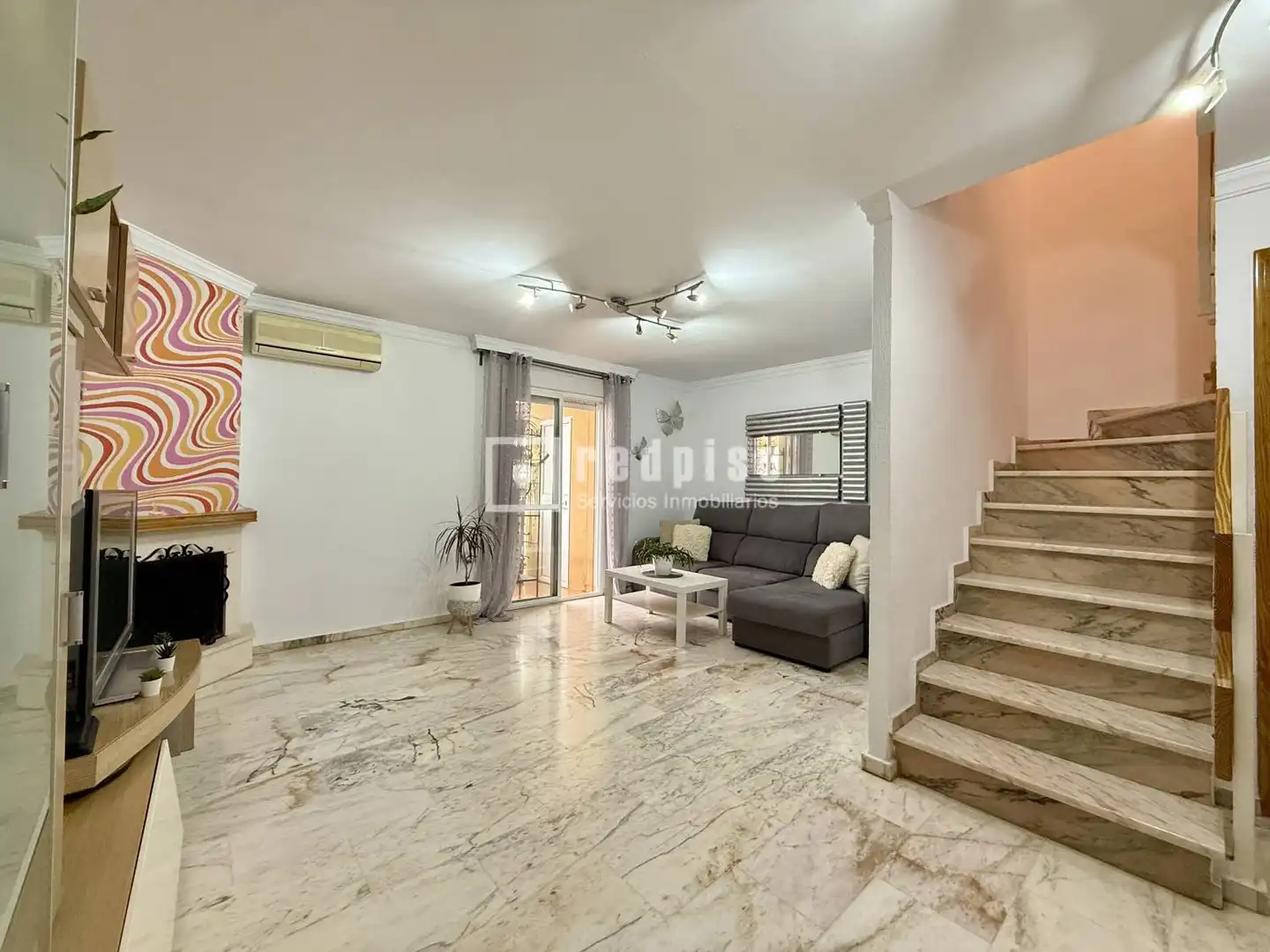 Maisonette zum Verkauf in de la Bahía de Málaga AU40, Jardines de Alhaurín - Huerta Alta - Fuensanguínea