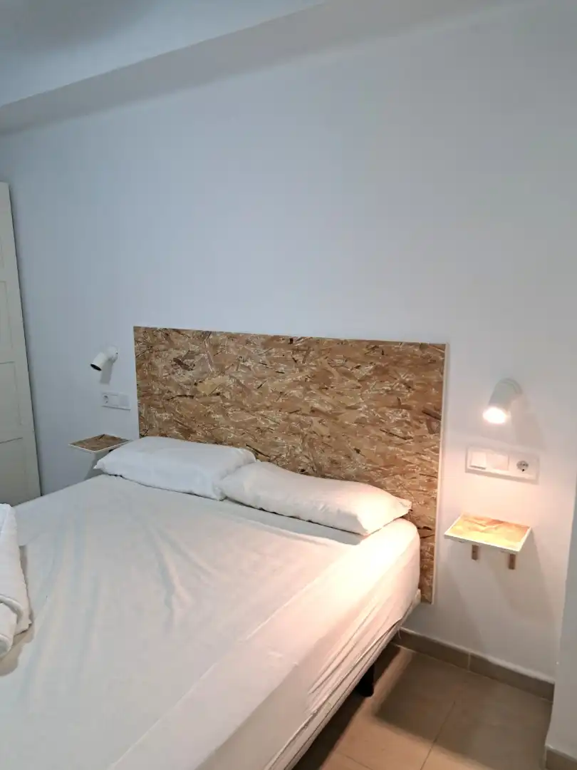 Habitación de Piso en venta en Málaga con Aire acondicionado, Terraza y Amueblado