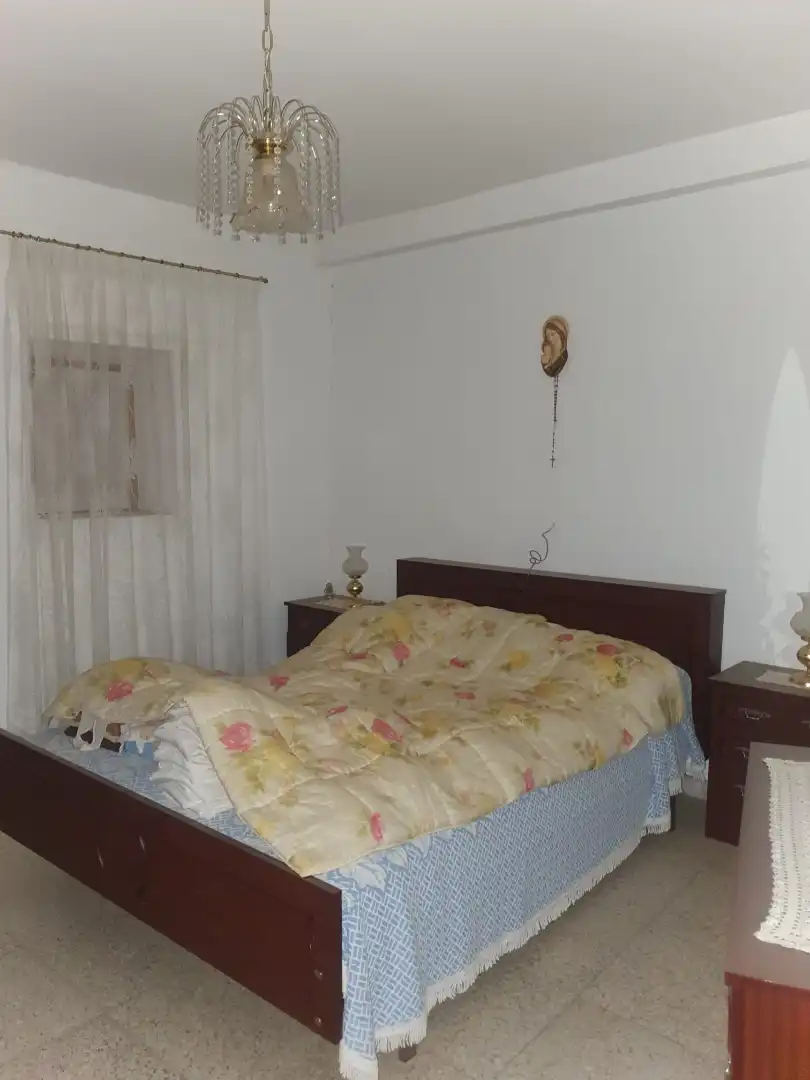 Dormitori de Casa o xalet en venda en Aldeire