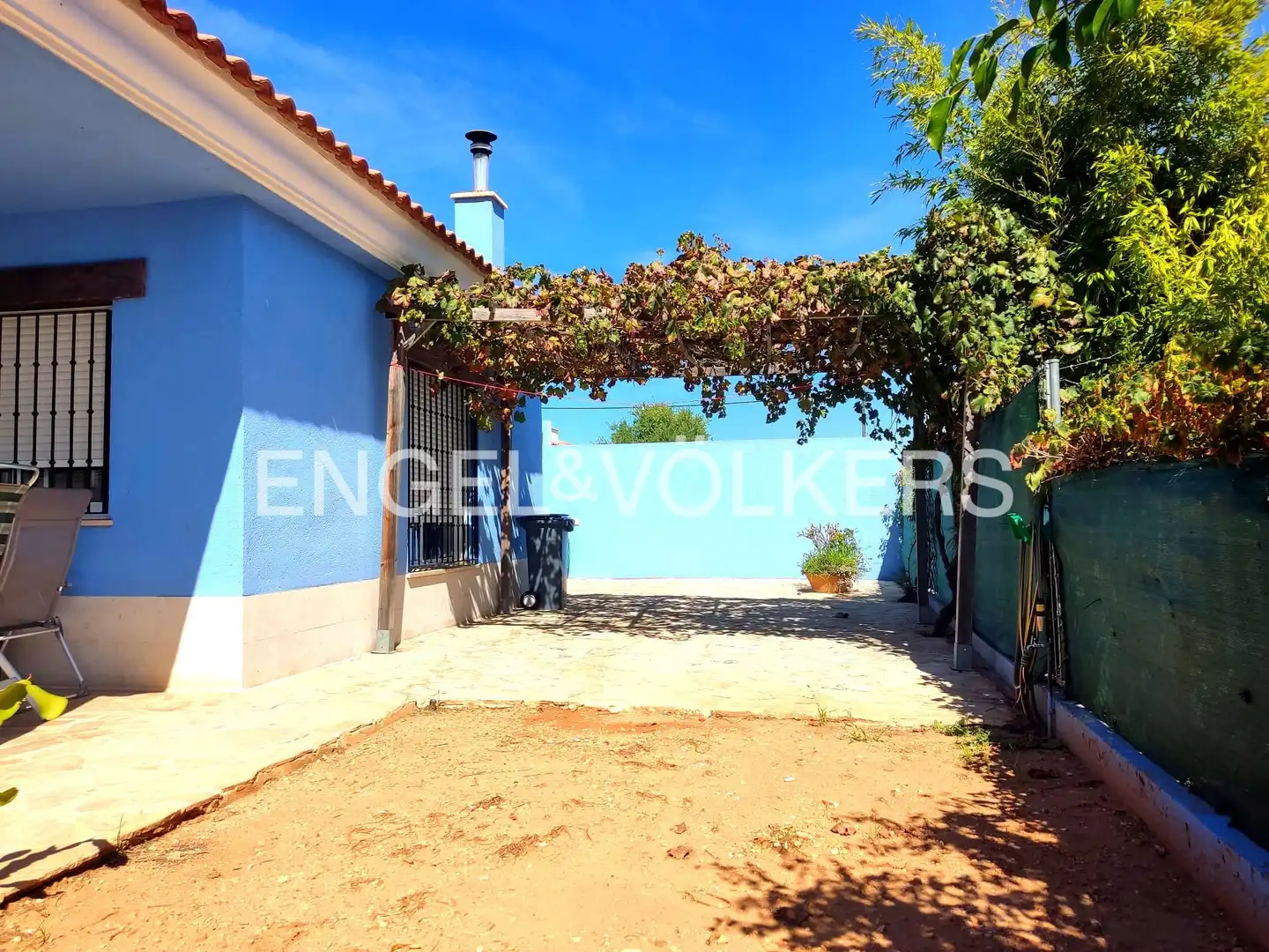 Terrace of Houses for rent in Picassent  with Air Conditioner, Heating and Private garden