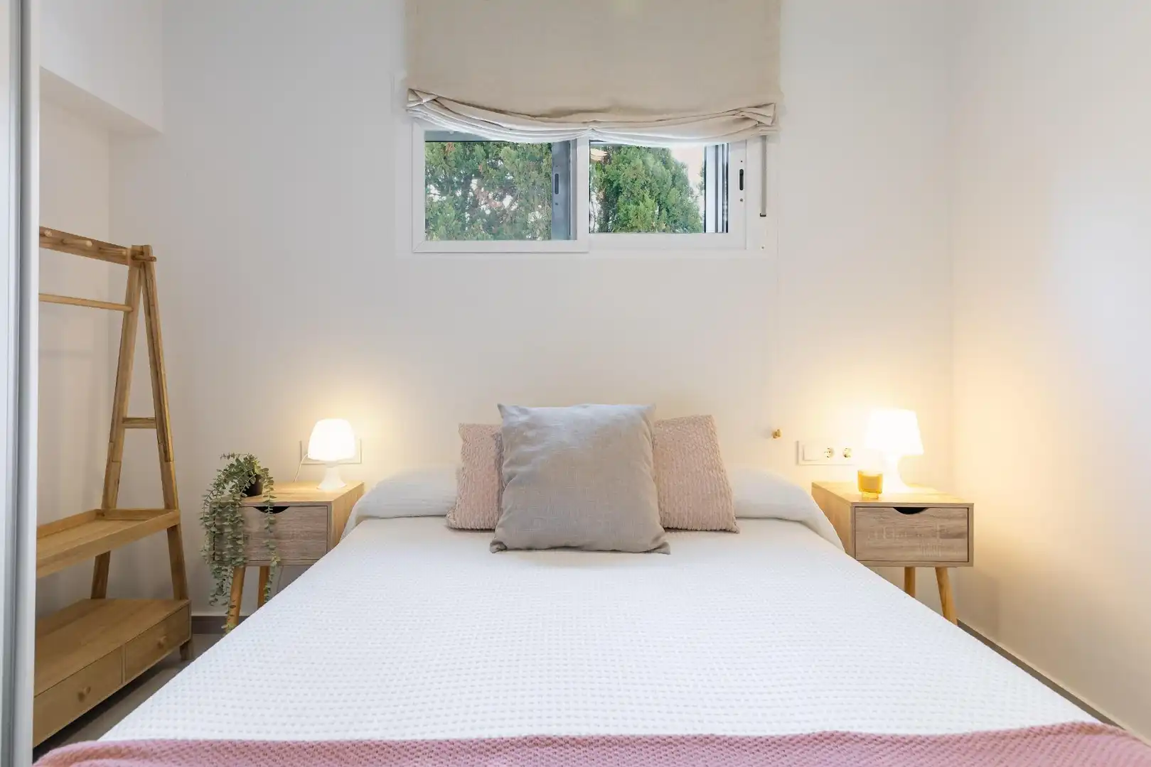 Schlafzimmer von Haus oder Chalet zum Verkauf in Dénia mit Klimaanlage, Heizung und Privatgarten