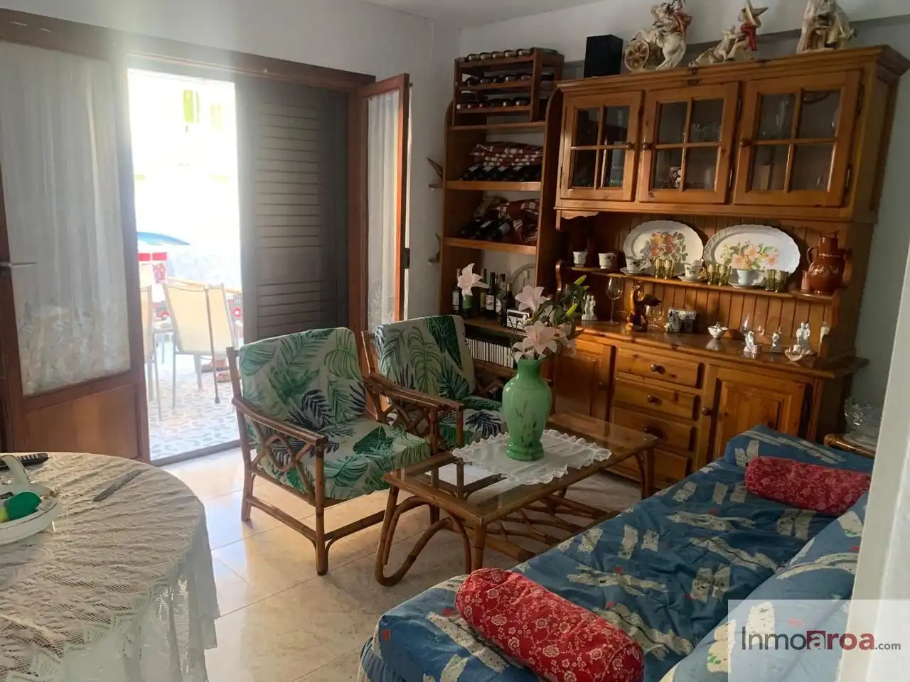 Sala d'estar de Planta baixa en venda en Oliva amb Terrassa