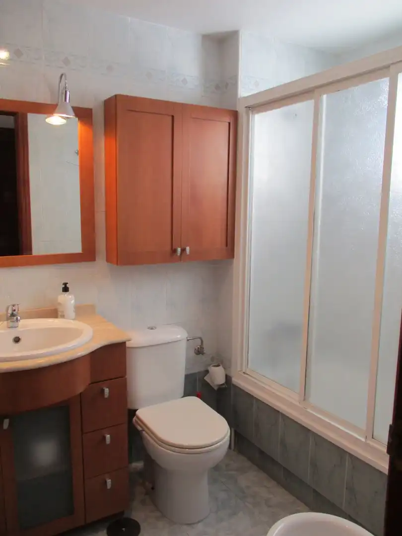 Wohnung zur Miete in Avenida PLUTARCO, El Cónsul - Ciudad Universitaria - El Romeral
