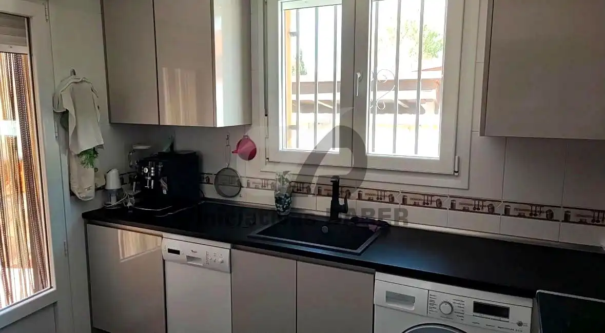Cocina de Casa o chalet en venta en El Casar de Escalona con Aire acondicionado, Jardín privado y Terraza