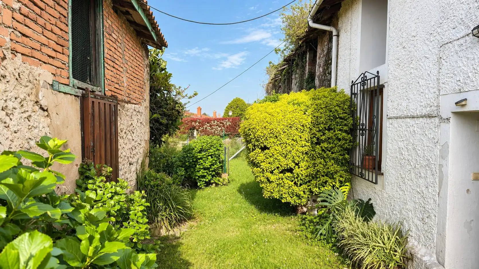 Jardí de Casa o xalet en venda en Alfoz de Lloredo amb Jardí privat