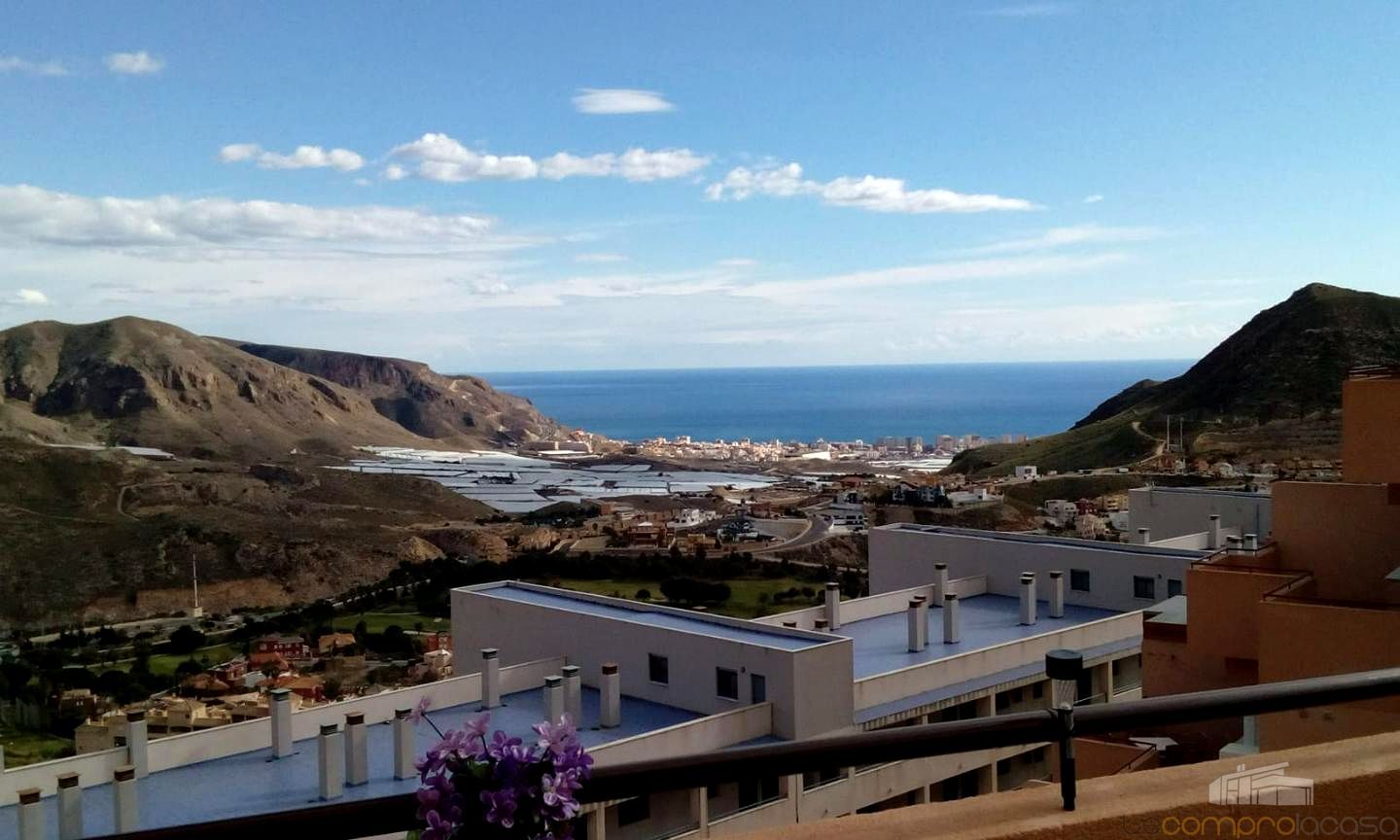 Flat for sale in Las Encinas, La Envía