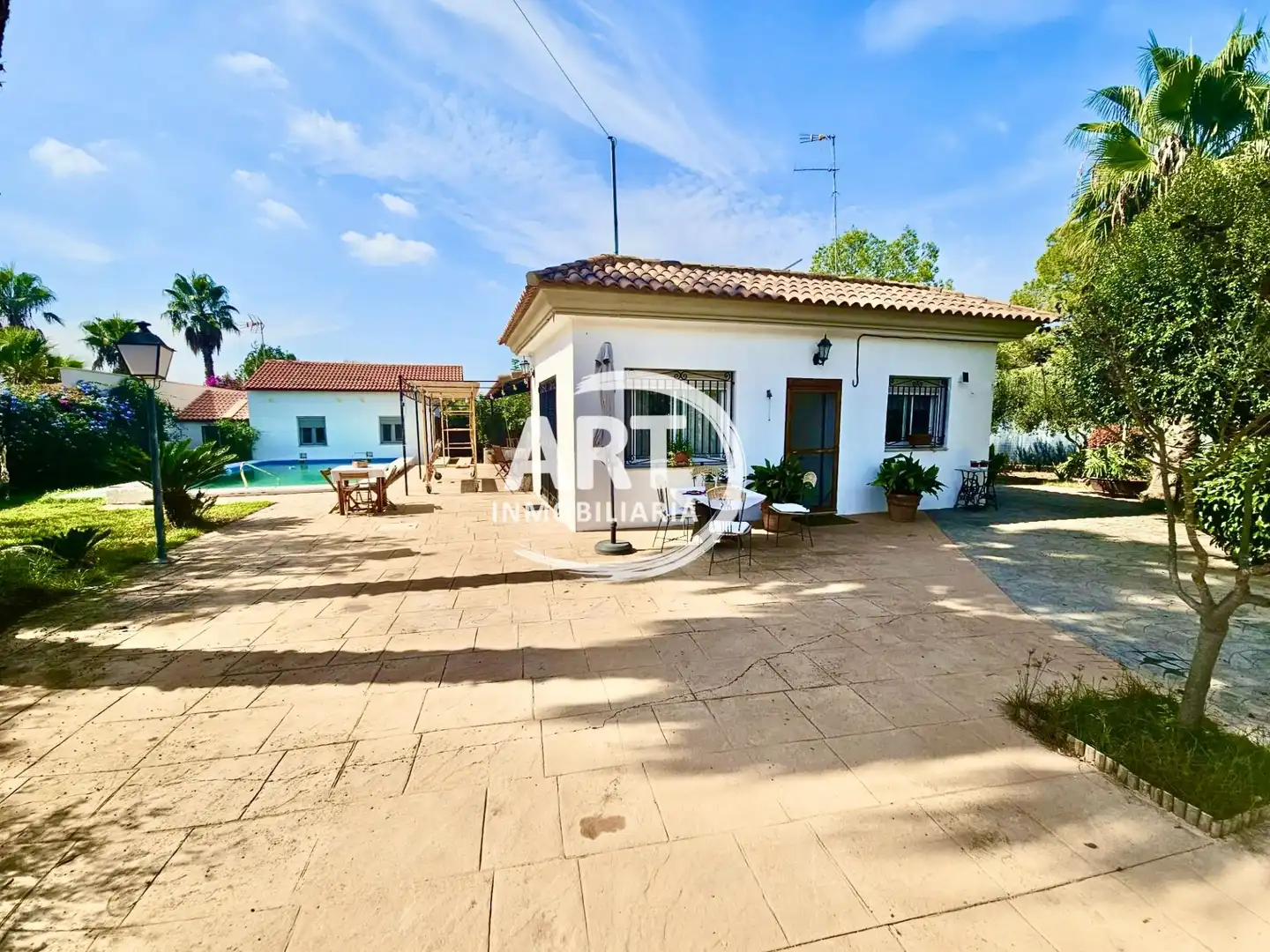 Vista exterior de Casa o chalet en venta en Bétera con Jardín privado, Trastero y Piscina