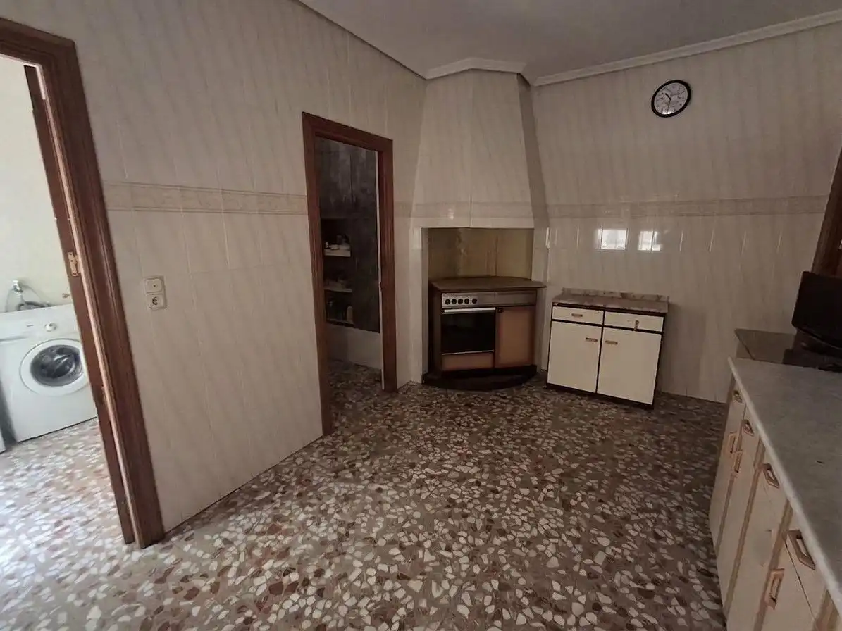 Cuina de Casa o xalet en venda en La Roda amb Traster