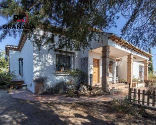 Vista exterior de Casa o xalet en venda en Las Gabias amb Aire condicionat i Piscina